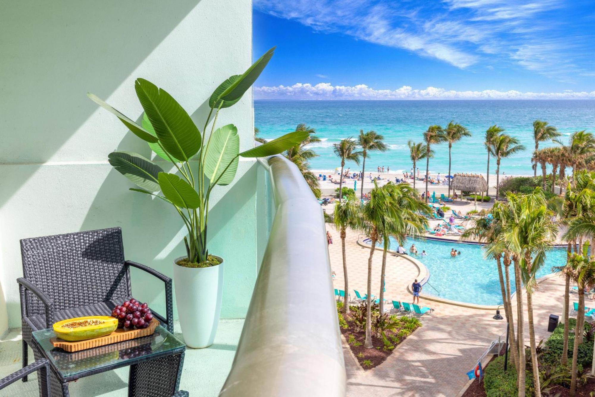 Modern 1 Bdr Oceanview With Direct Beach Access! Hollywood Exterior foto